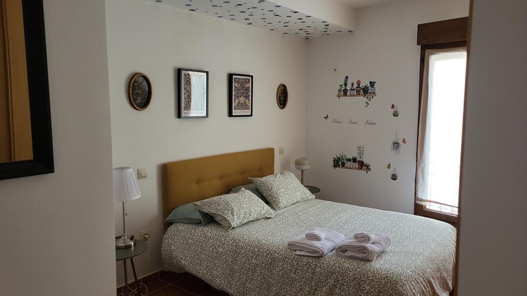 La Casa De Paloma En La Plaza Encanto Historico Riaza Eksteriør bilde